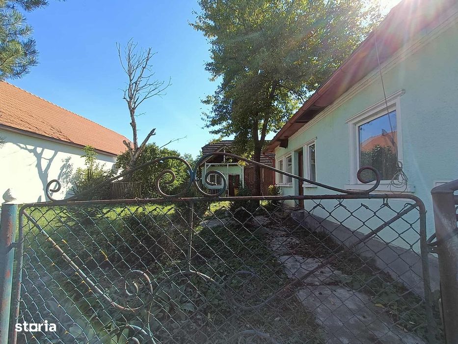 Casa cu teren in Catalina