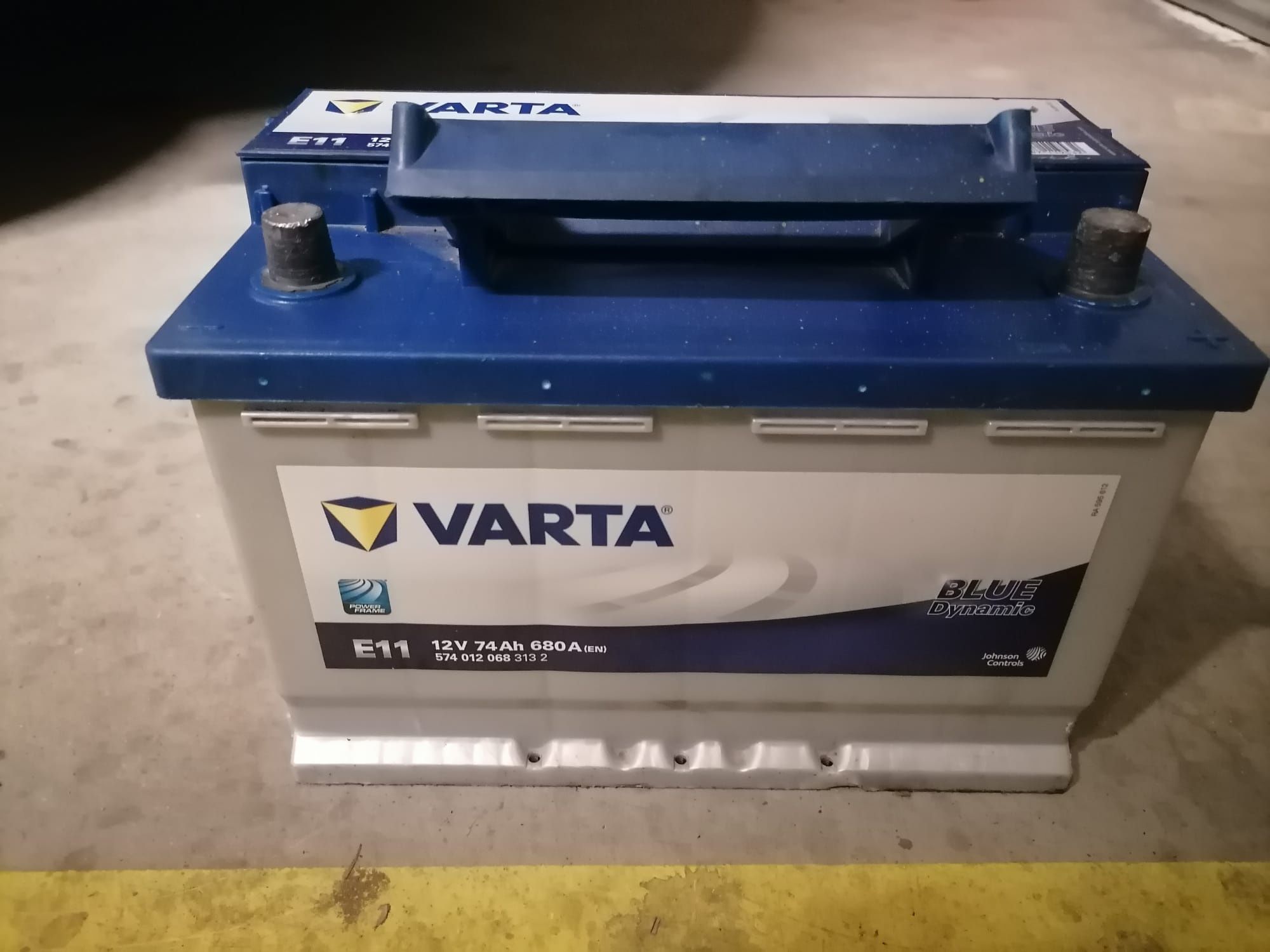 Baterie auto Varta 74 amperi import Germania