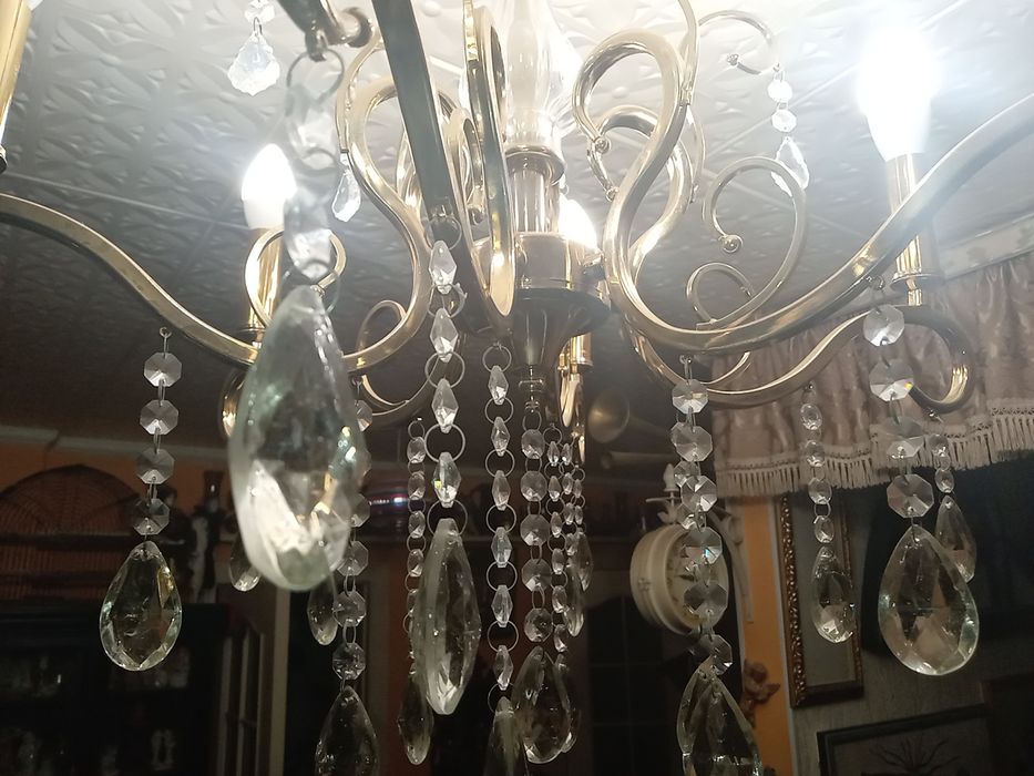 Недорогие люстры для вас