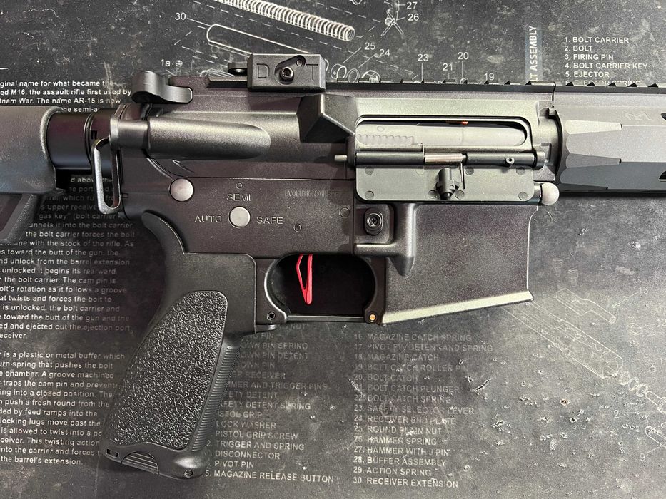 Нова Еърсофт Реплика DYTAC EVO Ultra Lite M4 Carbine AEG Cerakote™