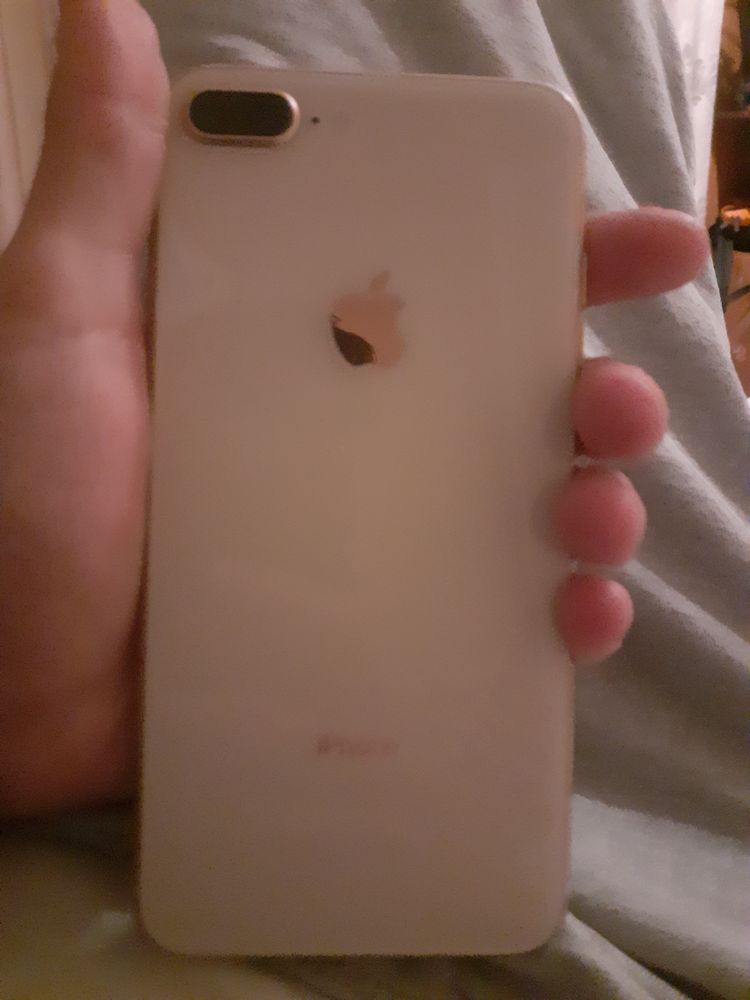 Iphone 8+ Vand/Schimb