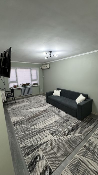 По часам посуточно