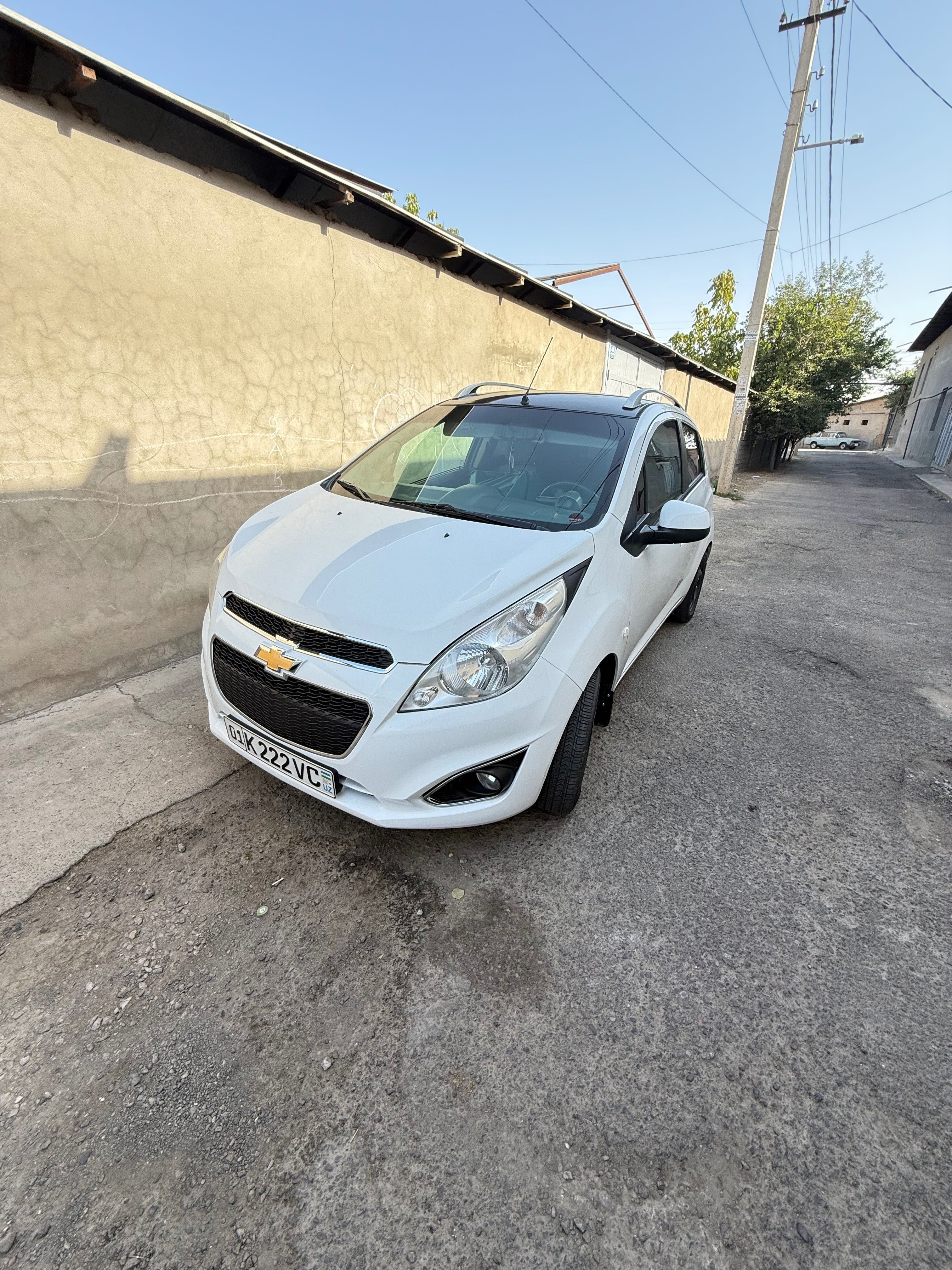 Spark 2015 mexanika gaz oq 3-poz superi