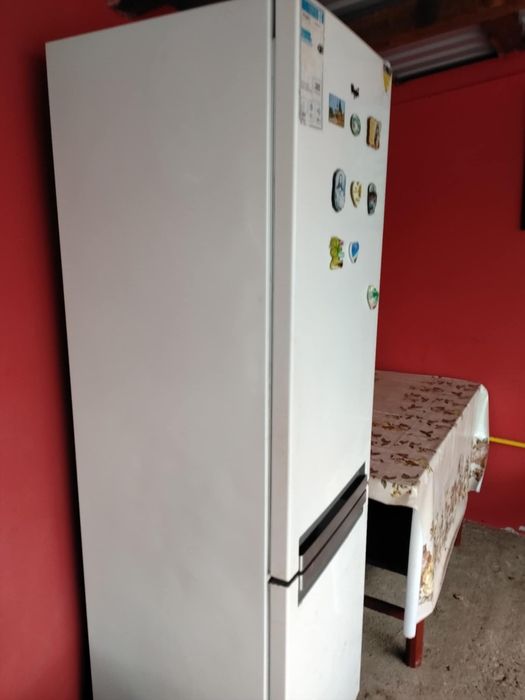 Combina frigorifica Whirplool