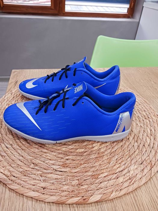 Оригинални маратонки на Nike mercurial