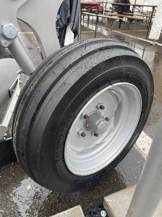 200/60-14.5 marca MRL cauciucuri noi pentru PLUG