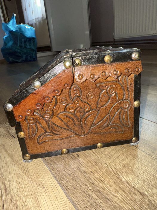 Cutie de bijutetii vintage