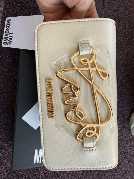 Чанта love MOSCHINO