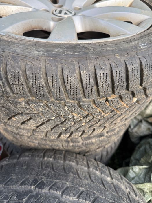 Jante cu cauciucuri de iarna VW 17”