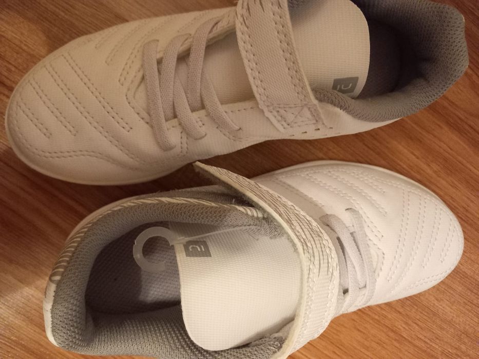 Adidasi decathlon noi