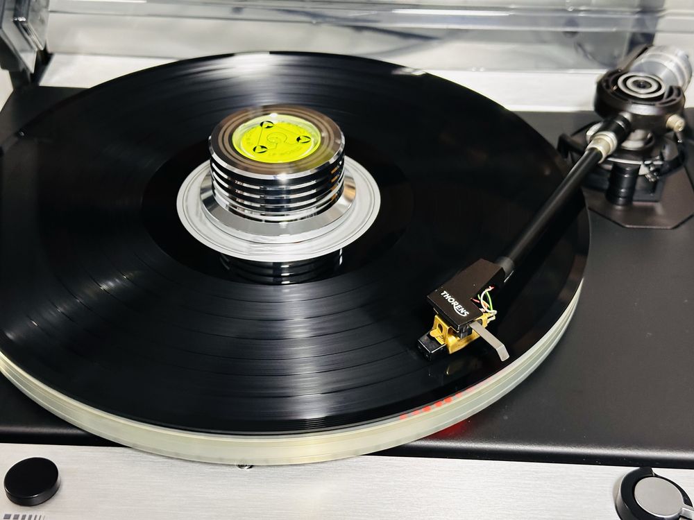 Pick-up de colecție THORENS TD110,2 viteze-regulator,sunet foarte bun!