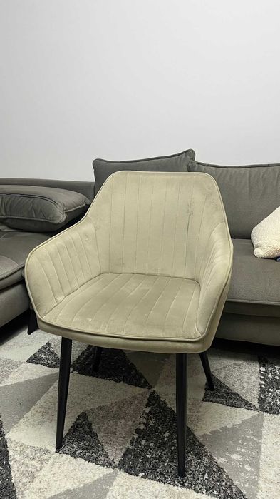 Scaun din catifea pentru Bucatarie / Living