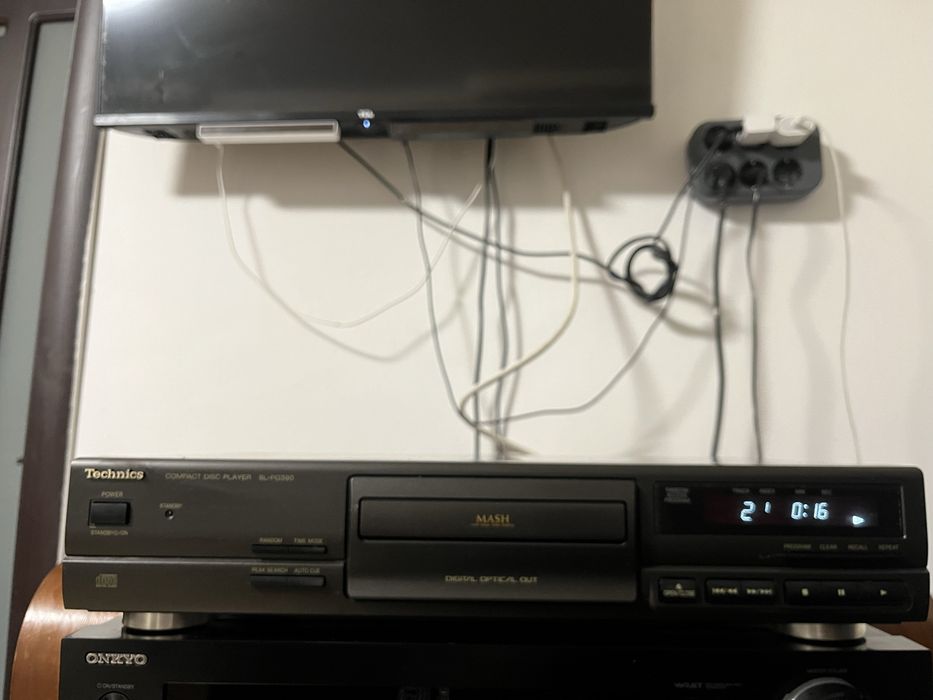 Cd-player Technics SL-PG390