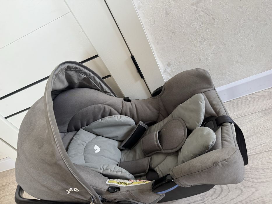 Продам Автокресло.