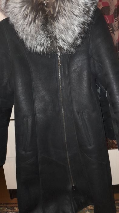 Продам дублёнку ,женскую.