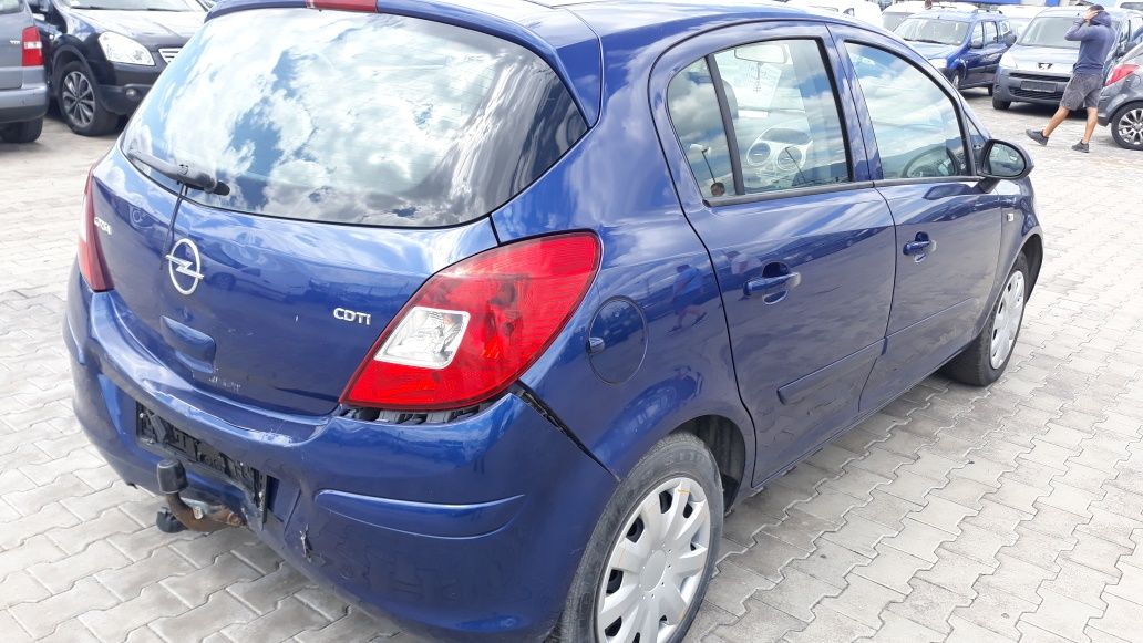 Opel Corsa D 1.3cdti,На части