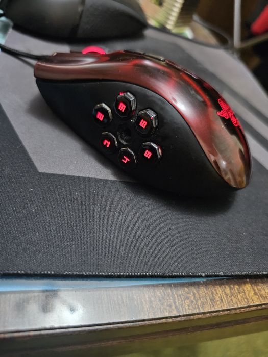 Razer Naga Hex MOBA Green (RZ01-0075) Gaming Mouse– Рядък модел!