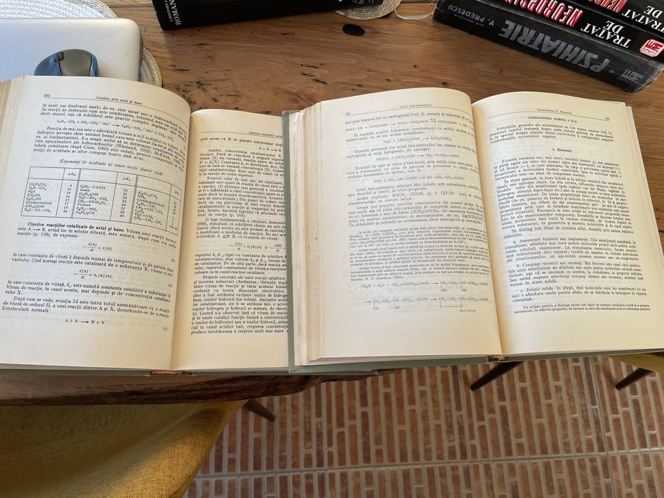 Chimie organica Nenitescu Vol 1+2