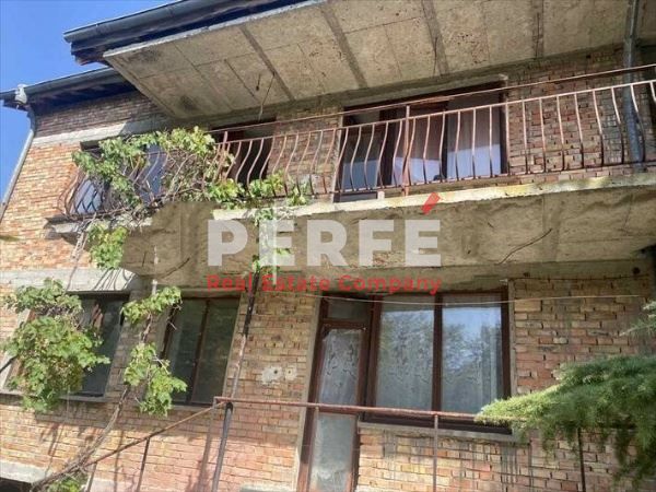 Къща в Бургас, област-с.Александрово площ 198 цена 118000