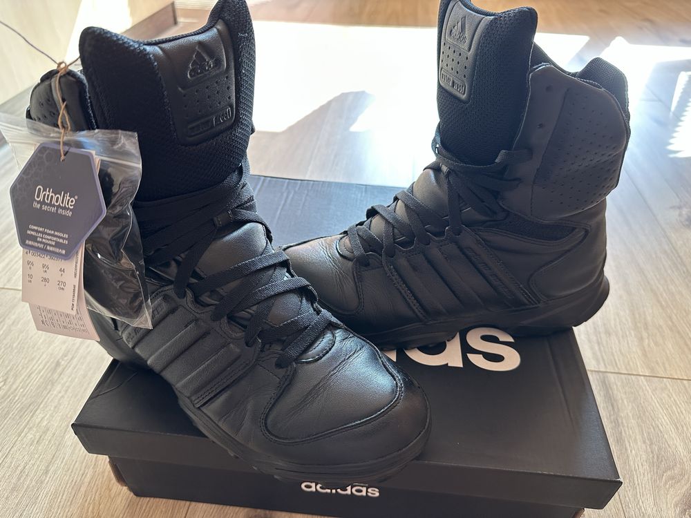 Обувки ADIDAS GSG-9.2
