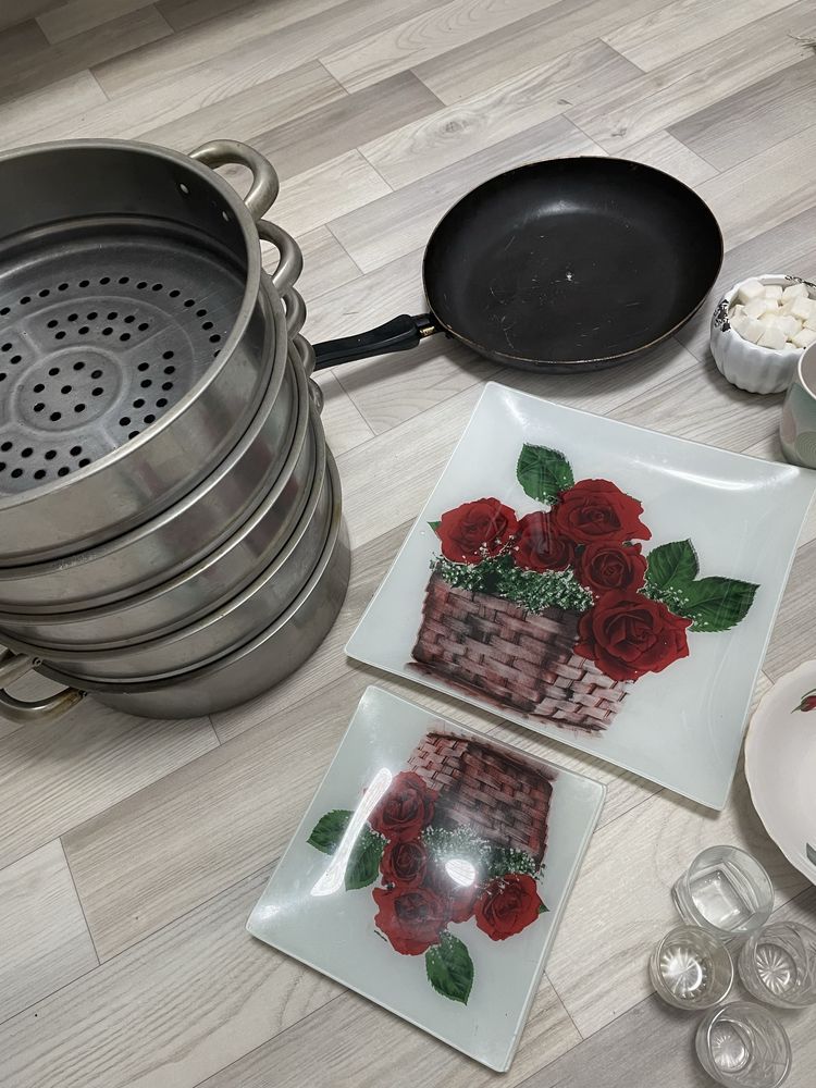 Продам посуды в хорошем состоянии