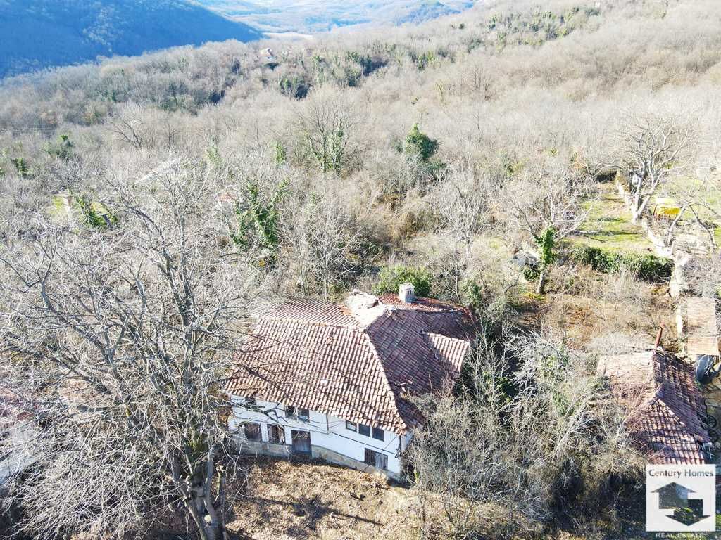 Продава се Къща в с. Каломен, Област Габрово - 140 кв.м за 172 €/кв.м - Снимка #15