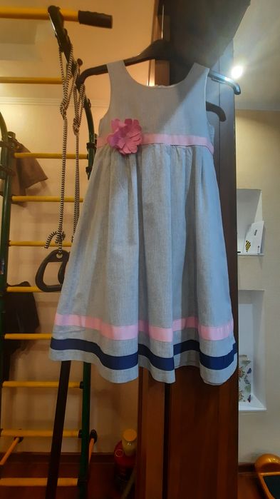 Продам платье на девочку