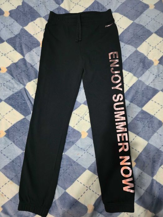 Продаю спортивные трико.