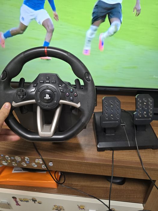 Vând volan Apex Hori Ps4 PC