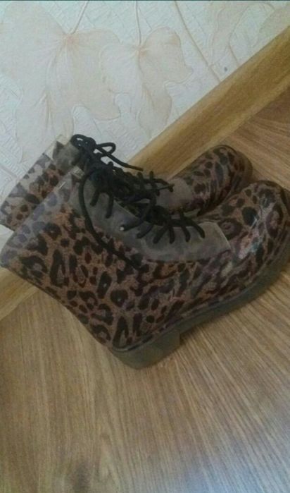 Резиновые гелевые сапоги