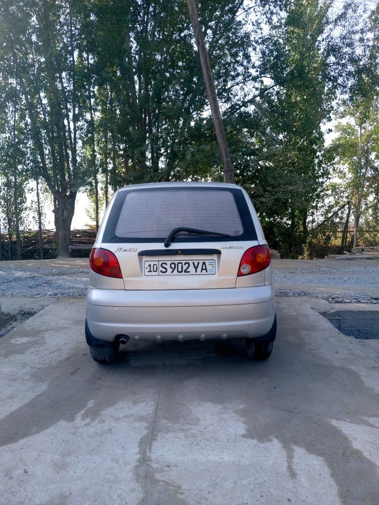 Mashina yaxshi xolatda minishga tayyor motor hadavoy aybi yoq