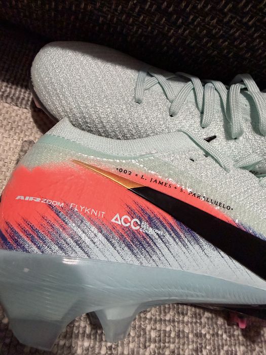 Ghete fotbal Nike Mercurial marimea 41