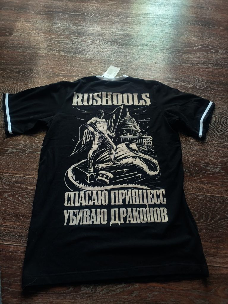 Новая футболка Russian hooligans