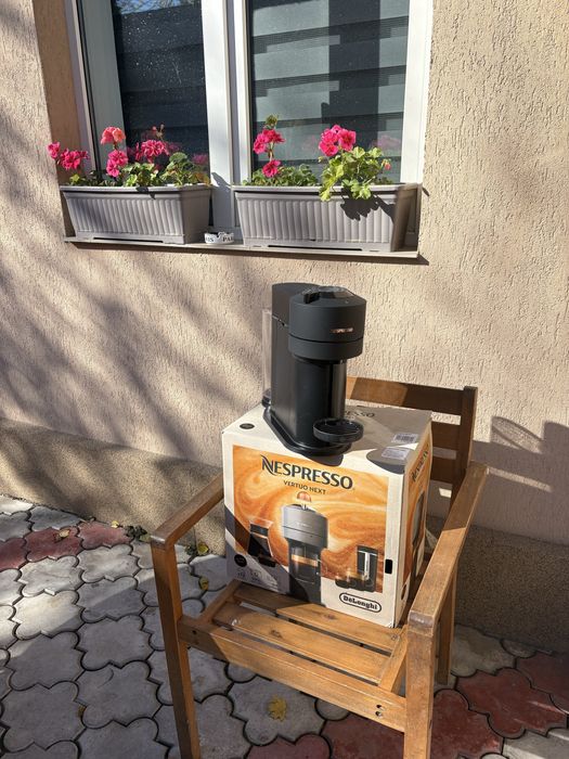Expresor cafea Nespresso Vertuo Next Delonghi