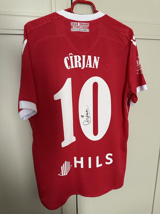 Tricou Dinamo semnat de Cîrjan