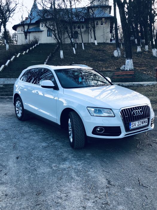 Audi Q5 QUATTRO / Panoramic / Piele