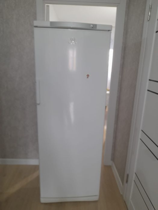 Продается морозильник