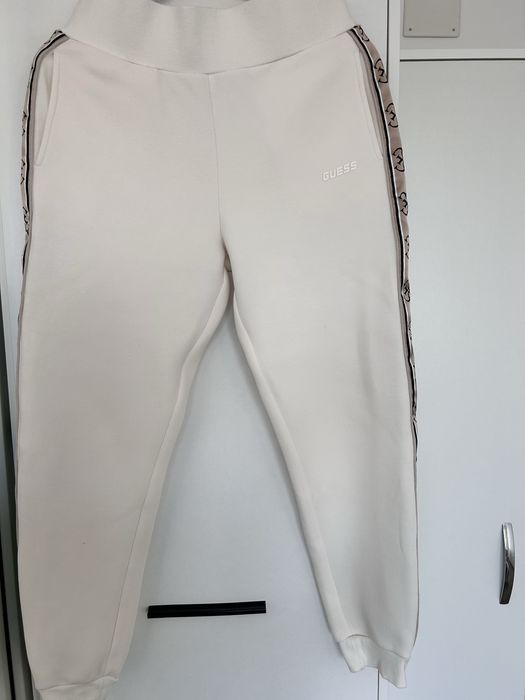 Дамски панталон GUESS