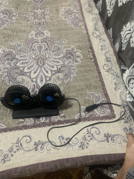 Продам автомобильный вентилятор