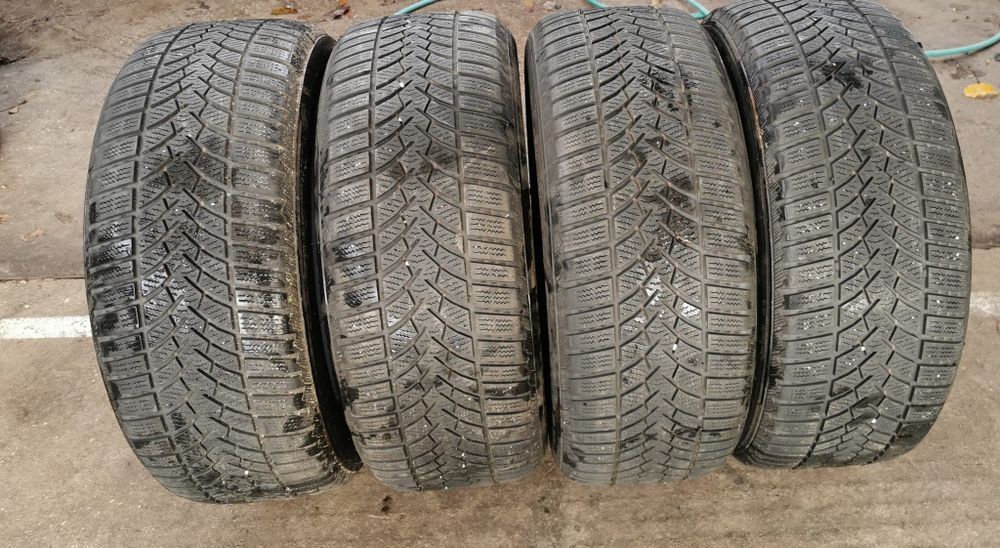 215 55 16 Semperit 2019 4 anvelope iarna