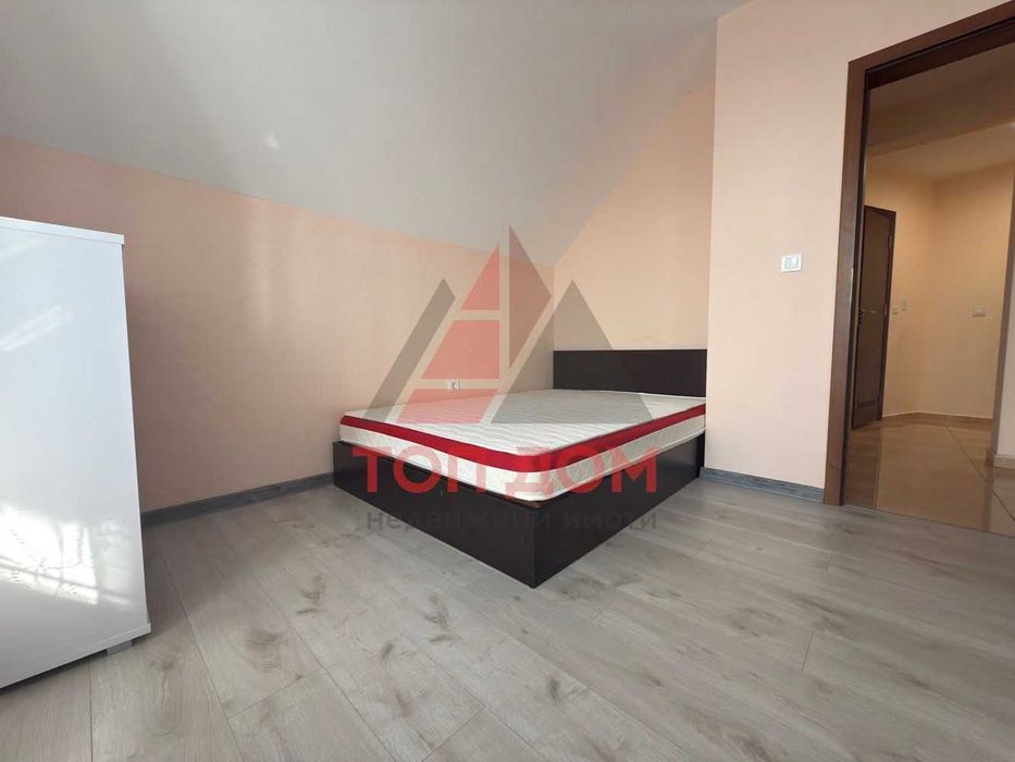 Дава се под наем Двустаен апартамент в Варна, Цветен квартал - 70 кв.м за 561 € - Снимка #5