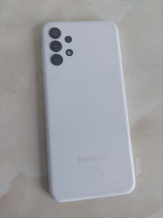 [A13] Vând Samsung Galaxy A13 (alb) în stare foarte bună //poze reale