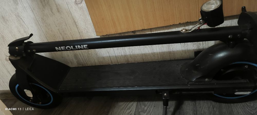 На запчасти самокаты Neonline T26 и T28