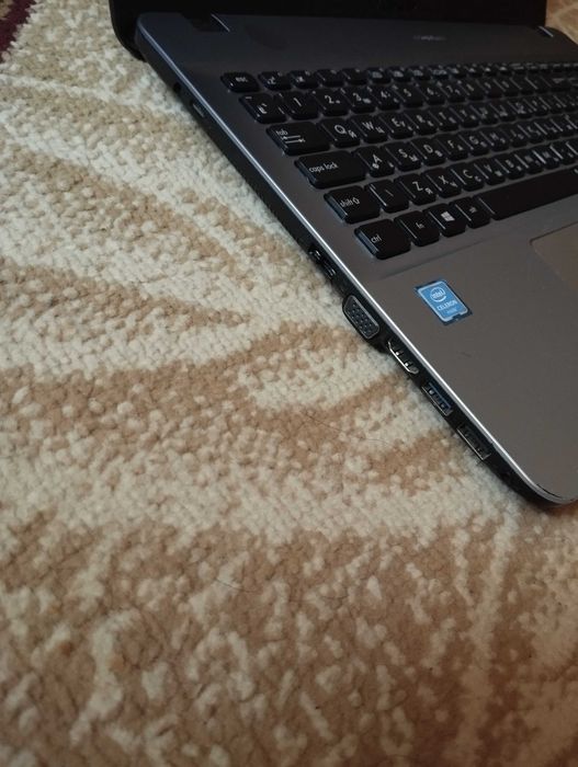 ASUS ofisnoy 4/500gb