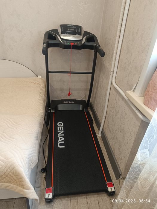 Беговая дорожка Genau модель Х30. Забирать с ул. Казахстан 161.