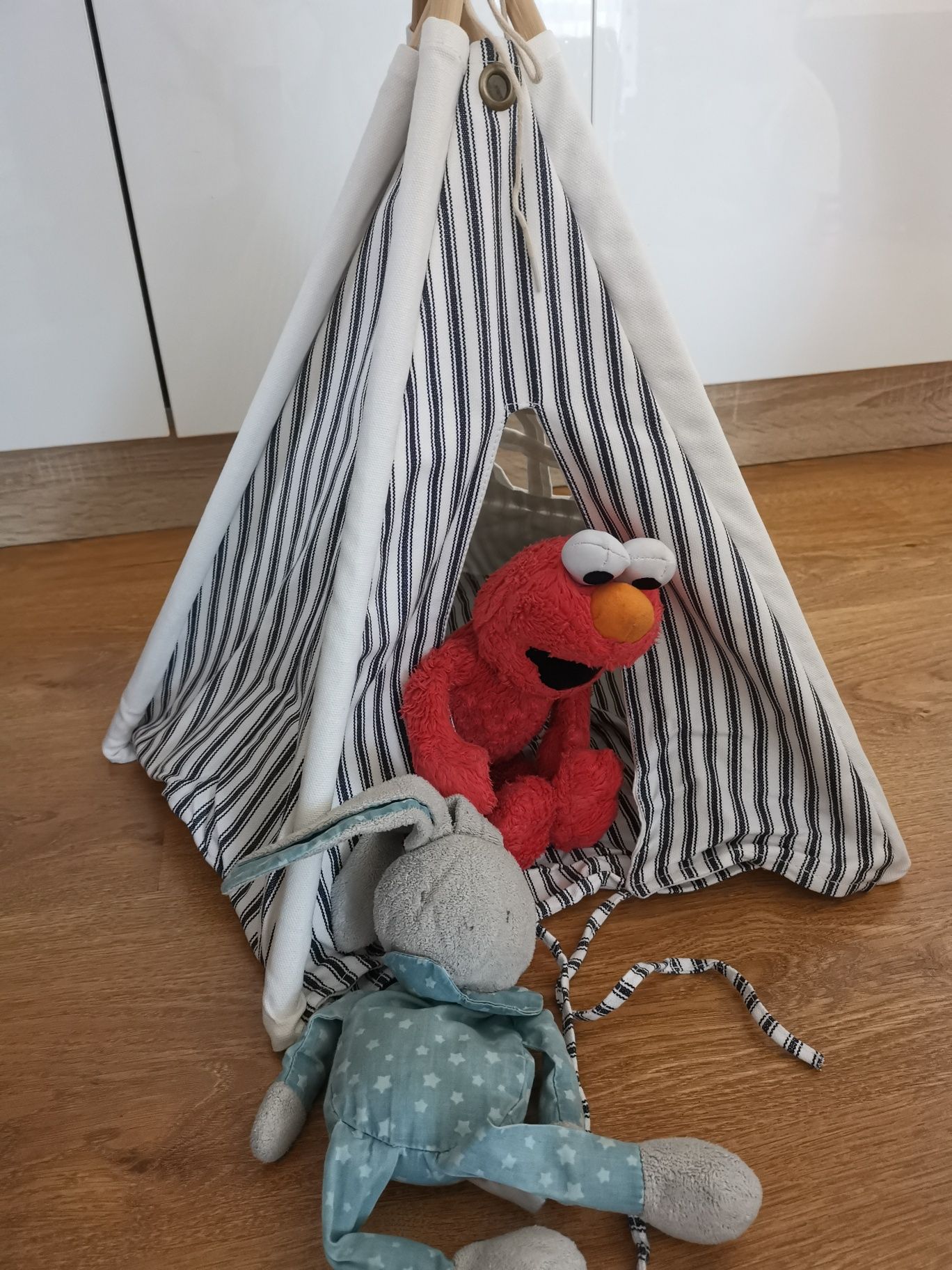 Mini cort joaca Tipi Teepee pentru păpuși
