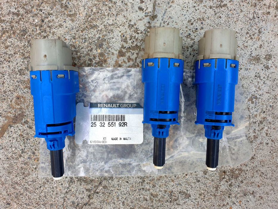 Comutatoare (switch)  ambreiaj,3 buc Logan 2 , Opel,Nisan,Fiat, Noi