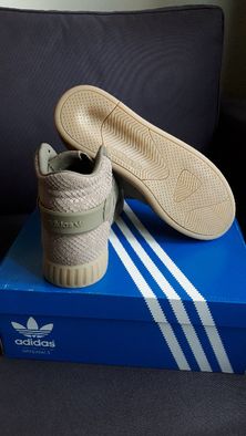 НОВИ кецове Adidas Originals