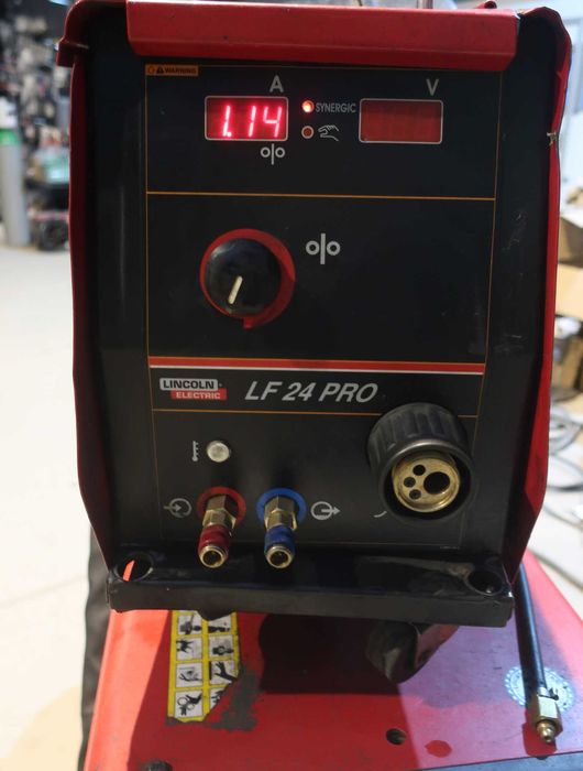 Заваръчен апарат, телоподаващо, Lincoln CV 400