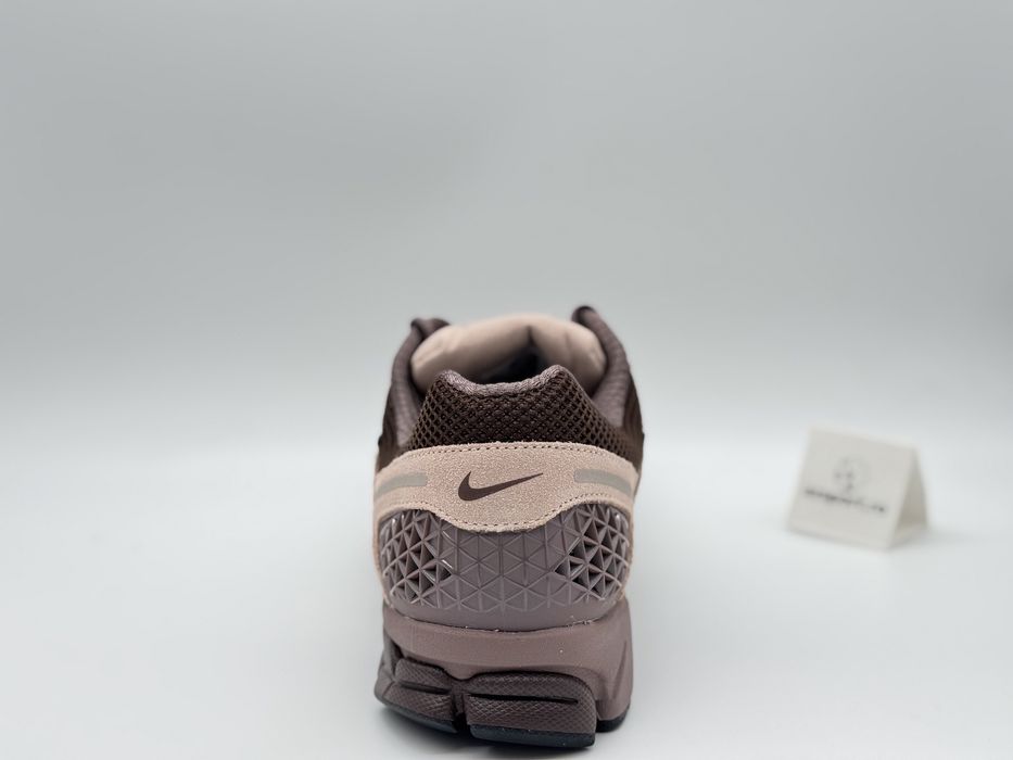 Nike Air Zoom Vomero 5 Noi Originali (45,5)